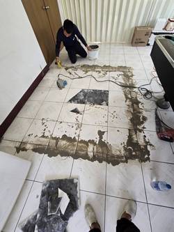 高雄地磚修補