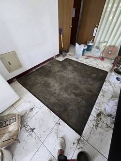 高雄鋪地磚