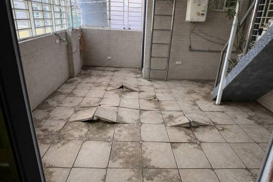 �����Q�a�j