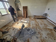 ������s���a�O